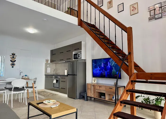 Polikseni Orfanidou *