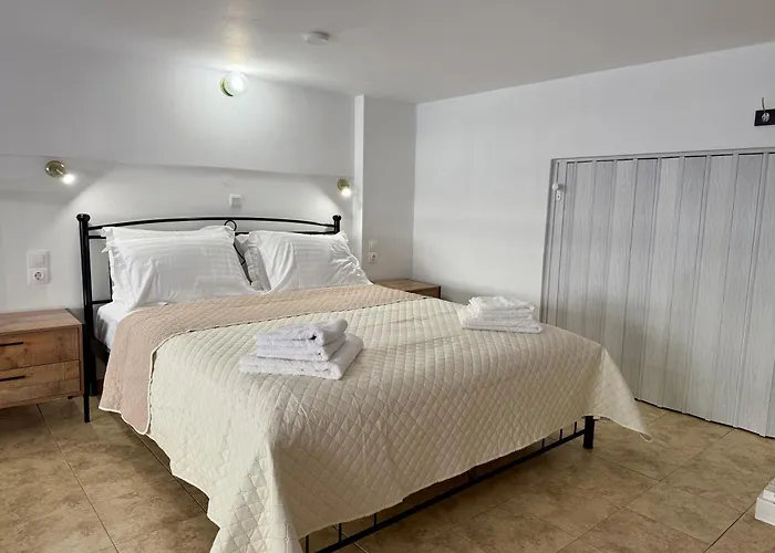 Polikseni Orfanidou Rhodes City