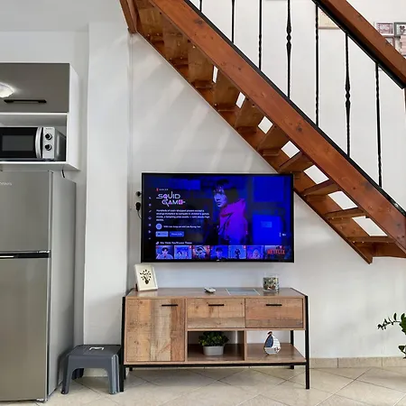 Polikseni Orfanidou Rhodes City