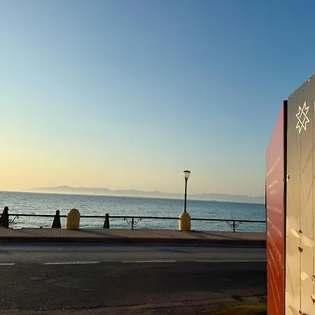 Polikseni Orfanidou Апартаменти Rhodes City